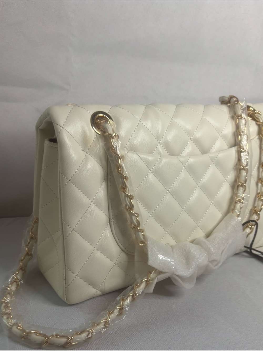 Quilted Cream Chain Shoulder Bag - Unbranded